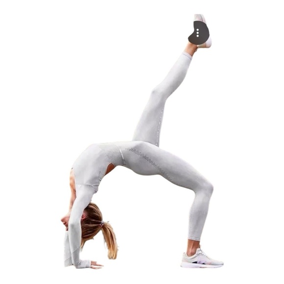 FP Movement Ice 🧊 Grey Jumpsuit and Open Back Sold Out online - Picture 7 of 13